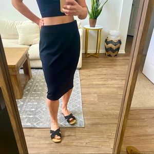 Philosophy black stretch pencil skirt